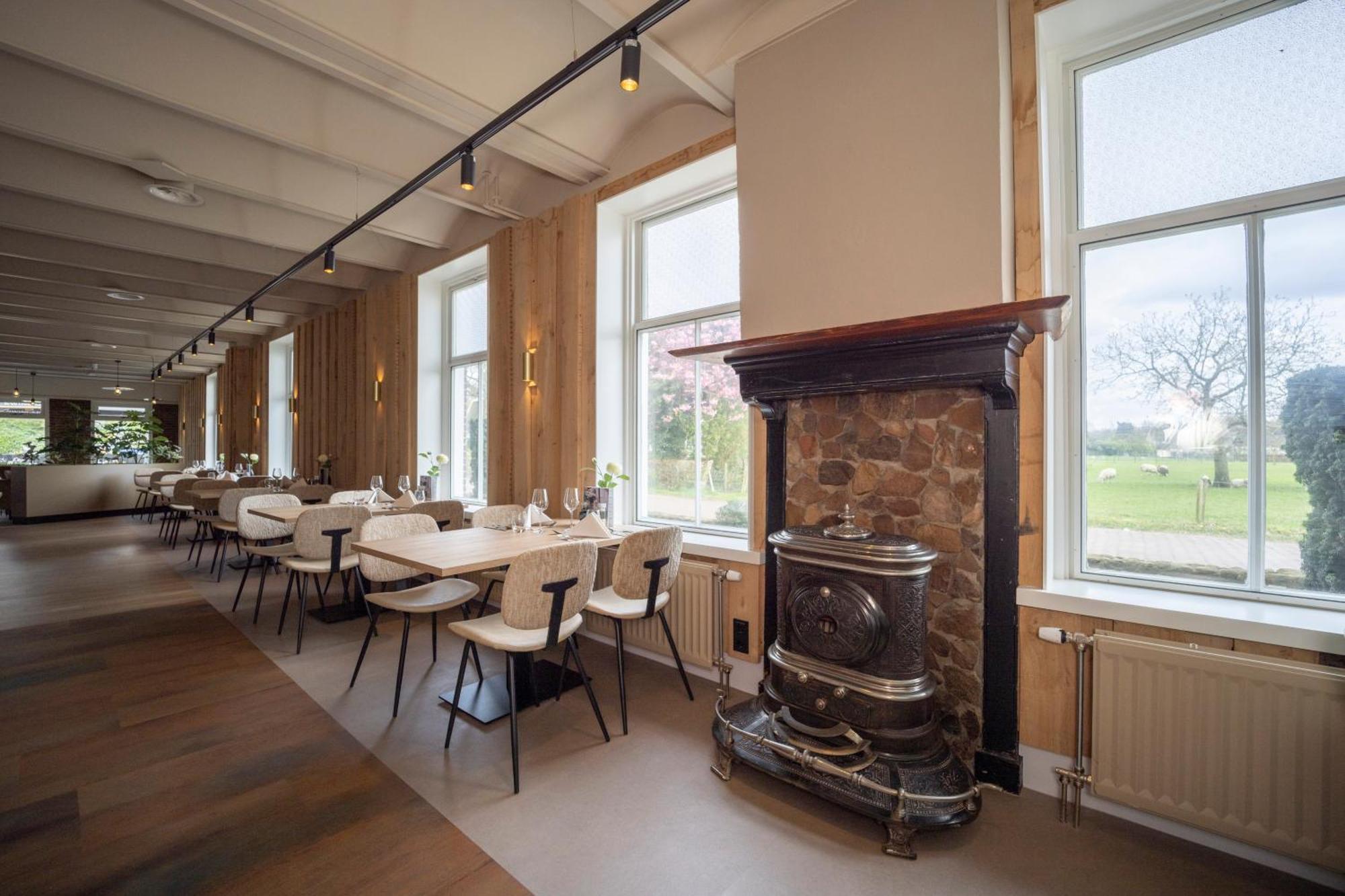 Fletcher Hotel-Restaurant De Borken Dwingeloo Esterno foto