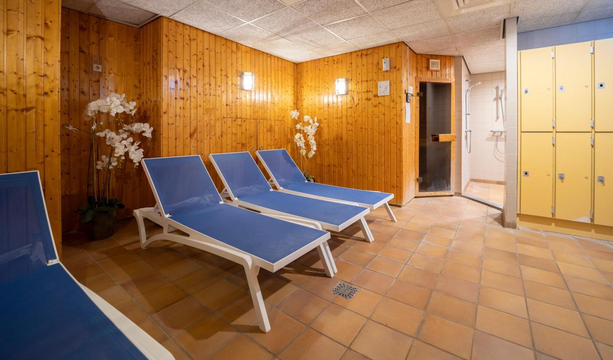 Fletcher Hotel-Restaurant De Borken Dwingeloo Esterno foto