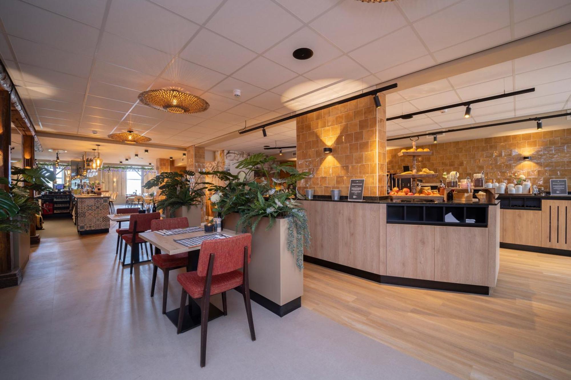 Fletcher Hotel-Restaurant De Borken Dwingeloo Esterno foto