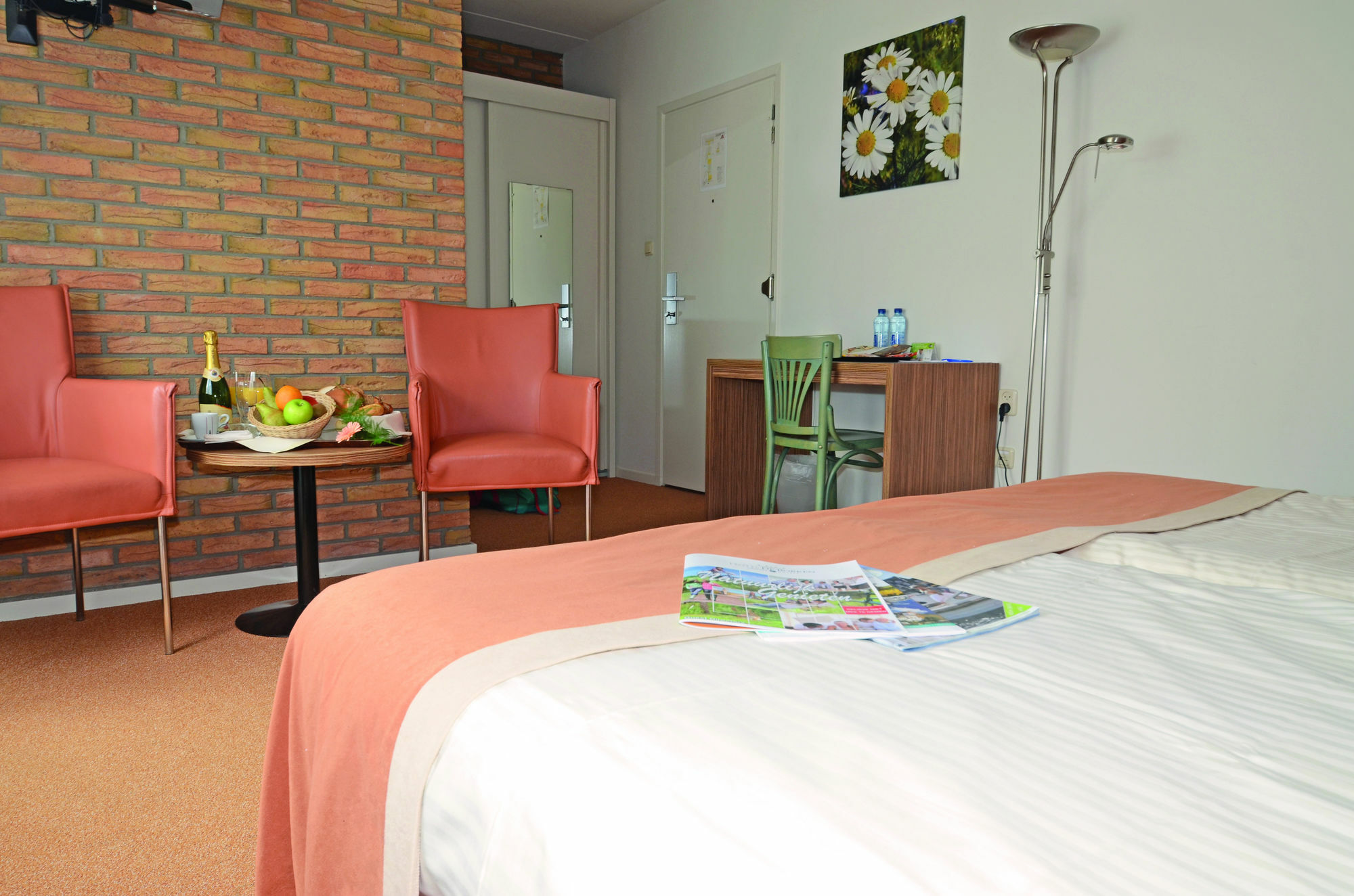 Fletcher Hotel-Restaurant De Borken Dwingeloo Esterno foto